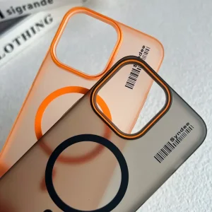 قاب نیمه مات فوق نازک از برند Soft Sanding برای iPhone 17 با پشتیبانی مگ سیف