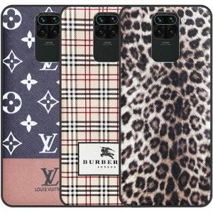 قاب چرم Luxury دیزاین مناسب برای گوشی Xiaomi Redmi Note 9 مدل طرحدار لاکچری زنانه و مردانه (مجهز به محافظ لنز یکدست با بدنه)