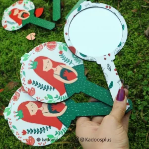 آینه دستی چوبی با طرح دلخواه