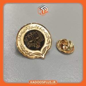 بج سینه طلایی کانون وکلای دادگستری