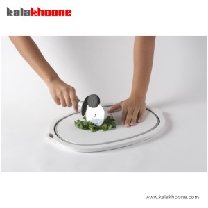 پیتزا و سبزی بر باریکو