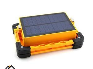چراغ پرژکتوری شارژی 50 وات خورشیدی MW21