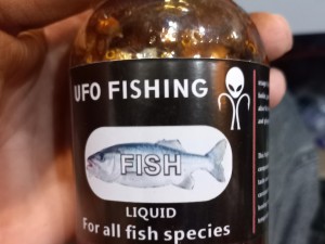 لیکوئید (طعمه ماهیگیری) UFO FISHING
