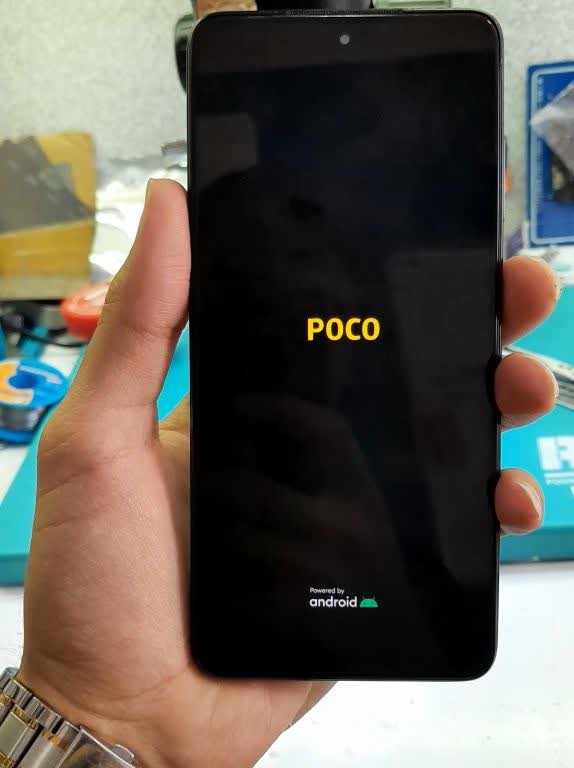 سوآپ pocox3 pro با حفظ اطلاعات ارسالی از شهرستان ( تعمیر فوق حرفه ای)