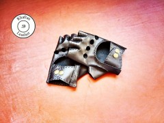 دستکش انگشتی چرم سایز زنانه
