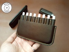 کیف سیگار چرم طبیعی ظرفیت هشت نخ به همراه فندک