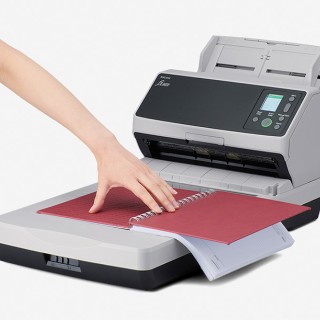 اسکنر حرفه ای اسناد فوجیتسو مدل Fi-7260