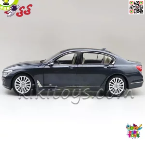 ماکت ماشین BMW 750Li نمای بغل