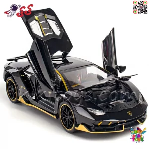 ظاهر خاص و براق ماکت لامبورگینی LP770 در رنگ مشکی