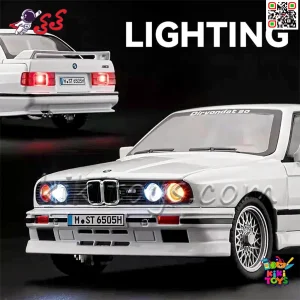 نمای جلو و عقب ماکت فلزی BMW M3 E30