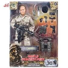 اکشن فیگور سرباز با تجهیزات نظامی برند WORLD PEACEKEEPERS WITH ACCESSORIES