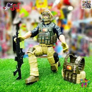 اسباب بازی پسرانه سرباز نیروی ویژه و جنگی با تفنگ و جلیقه 89102 DESERT TASK FORCE