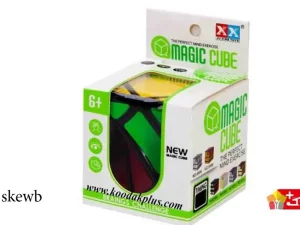 روبیک 3 در 3 برند اسکیوب توییستی زمینه مشکی rubik skewb twisty