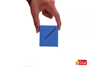 بازی مربع چوبین دارای قطعات چوبی است