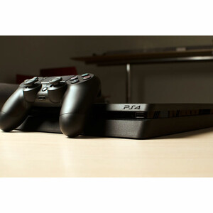 کنسول بازی سونی مدل Playstation 4 Slim ریجن 3 سری CUH-2218B ظرفیت 1 ترابایت