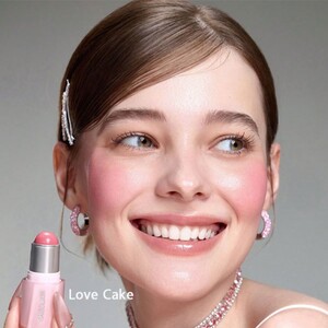رژگونه کره ای شیگلم