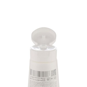 کرم مرطوب کننده کامان پوست چرب 75ml
