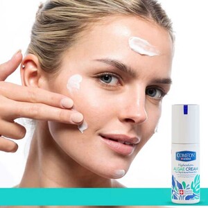 کرم آبرسان کامان پوست‌ چرب و مستعد آکنه 50ml