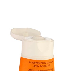 کرم ضد آفتاب رنگی SPF35 سان سیف پوست های چرب و آکنه ای