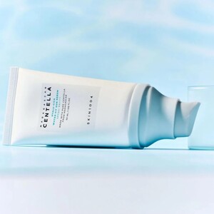 سرم ضد آفتاب سنتلا SPF50