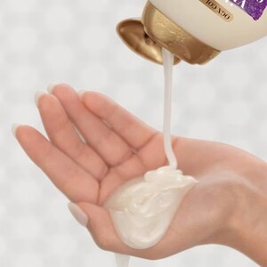 شامپو فاقد سولفات محافظ رنگ مو او جی ایکس 385ml