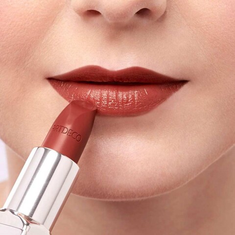رژلب های پرفورمنس شماره 467 ARTDECO