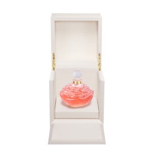 عطر ادکلن لالیک پیووین کریستال ادیشن 2021 | Lalique Pivoine Crystal Edition 2021