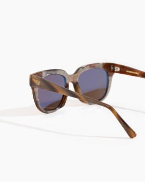Square brown