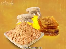 اسکراب عسل، مریم گلی و جو دوسر؛ آبرسان و مرطوب کننده (مطلب)