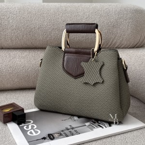 کیف دستی و  دوشی دخترانه مدل سویل
