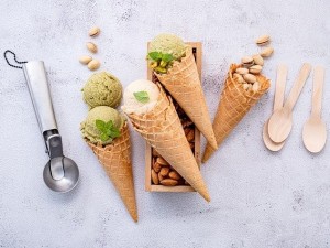 مواد تشکیل دهنده بستنی + فرمولاسیون