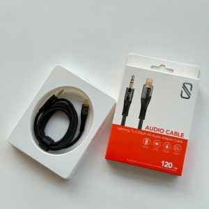 کابل تبدیللایتنینگ به AUX HD   مدل SAU-001  برند اسلیکتو Slicto