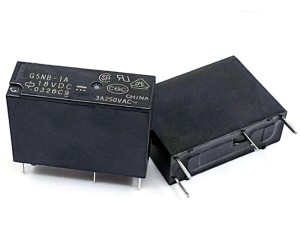 رله 24 ولت پکیجی omron