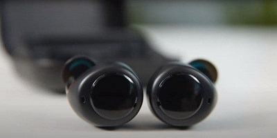 هدفون های بی سیم Echo Buds می توانند تمرینات ورزشی را ردیابی کنند