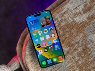 اپل نمایشگر آیفون ۱۶ پرو و آیفون ۱۶ پرو مکس را بزرگ‌تر می‌کند (مطلب)