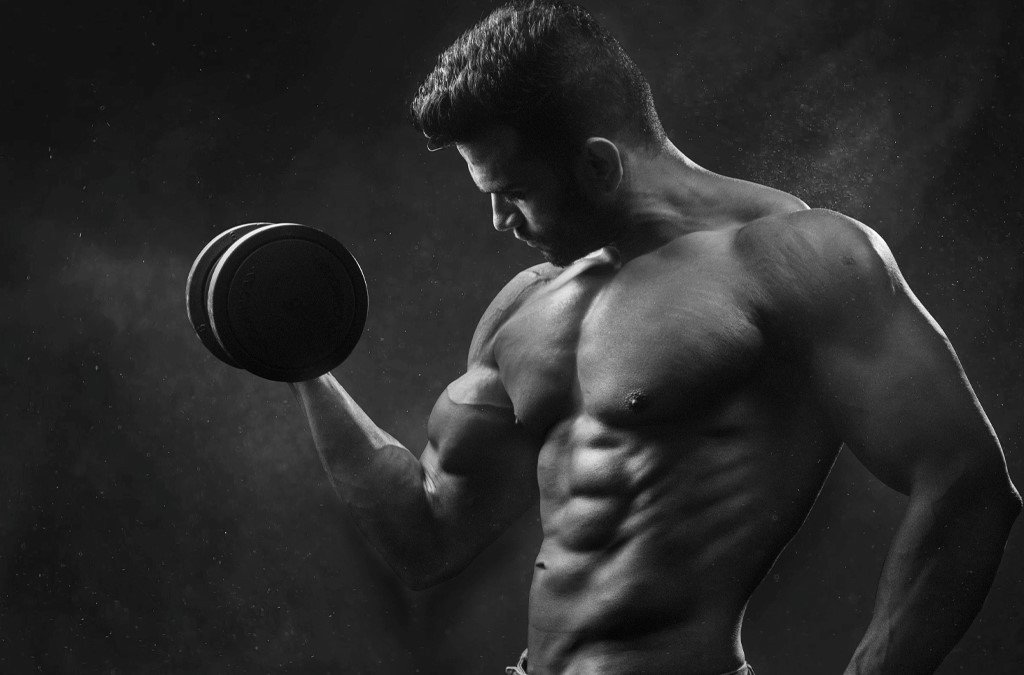 بهترین برنامه بدنسازی 6 روز در هفته حجمی + تصاویر