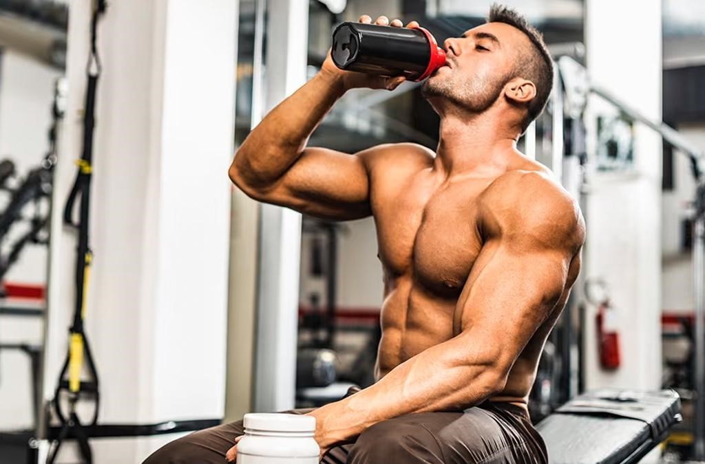 بهترین زمان مصرف BCAA در بدنسازی چه موقع است؟