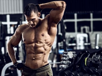 مدت زمان تاثیر بدنسازی بر بدن؛ آشنایی با عوامل موثر بر رشد بیشتر عضلات