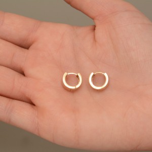 گوشواره طلا 18 عیار زنانه طلای مستجابی مدل جلوا گرد کد 1