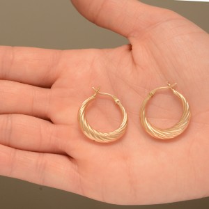 گوشواره طلا 18 عیار زنانه طلای مستجابی مدل حلقه ای کد 01