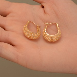 گوشواره طلا 18 عیار زنانه طلای مستجابی مدل کشکولی کد 70