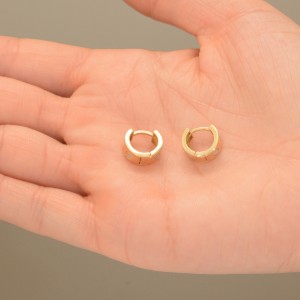 گوشواره طلا 18 عیار زنانه طلای مستجابی مدل حلقه ای گرد کد 13