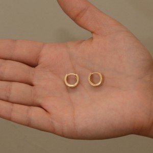 گوشواره طلا 18 عیار زنانه طلای مستجابی مدل جلوا کد 12