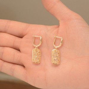 نیم ست طلا 18 عیار زنانه طلای مستجابی مدل آوا کد 6702