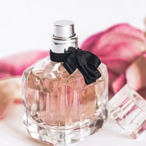 عطر گرمی ایو سن لورن مون پاریس برند ژیودان