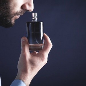 اسامی و لیست بهترین عطر دانشگاه (2025-1404)