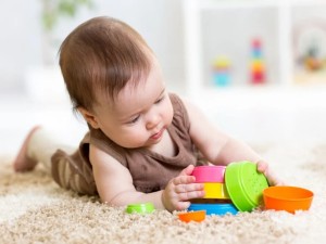 اسباب بازی مناسب برای نوزاد پنج ماهه (مطلب)