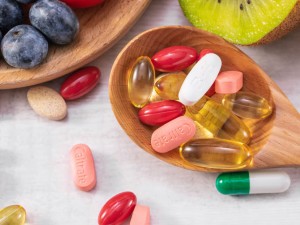 آیا برای داشتن پوستی شفاف به مکمل نیاز دارید؟