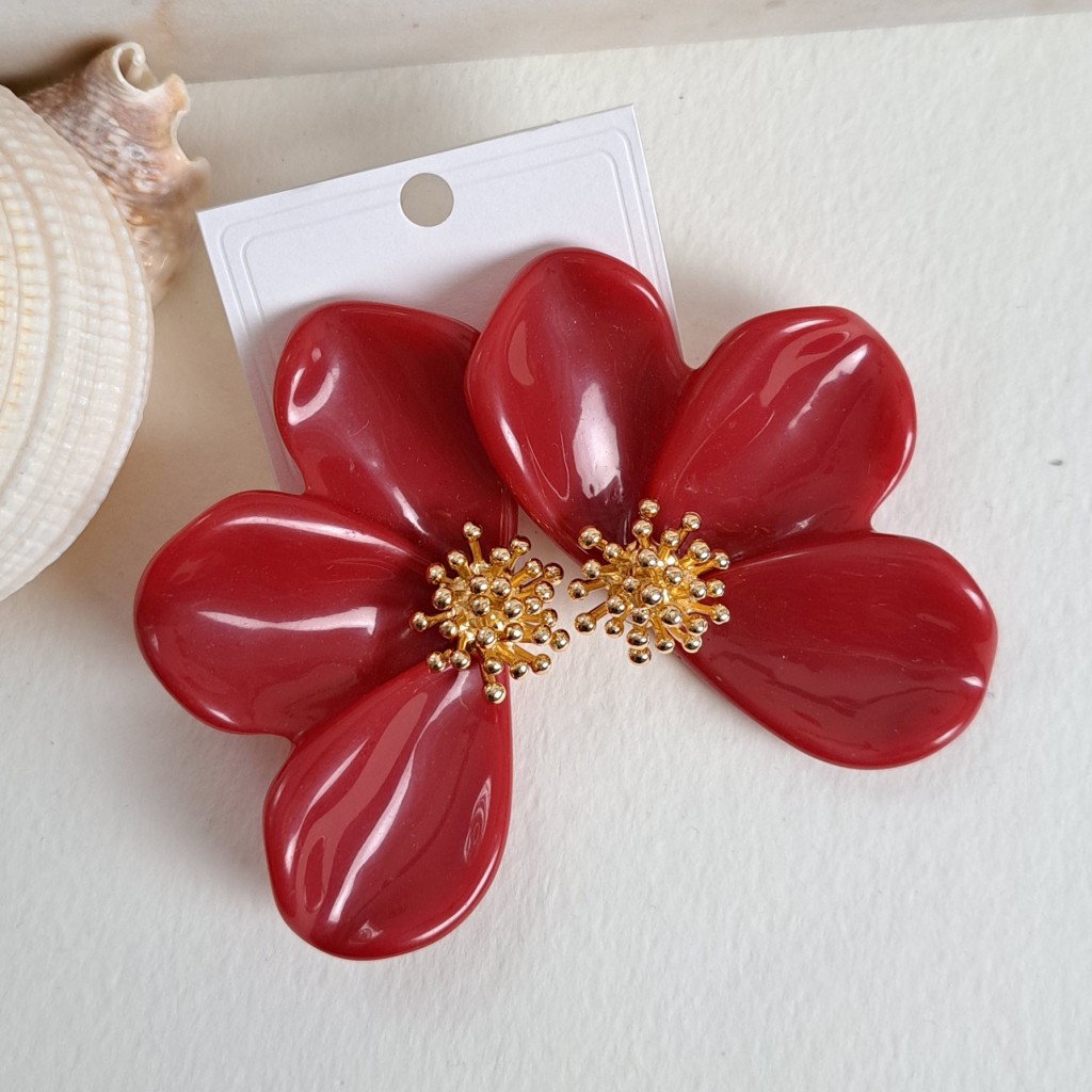 گوشواره گل سه پر قرمز زارا *