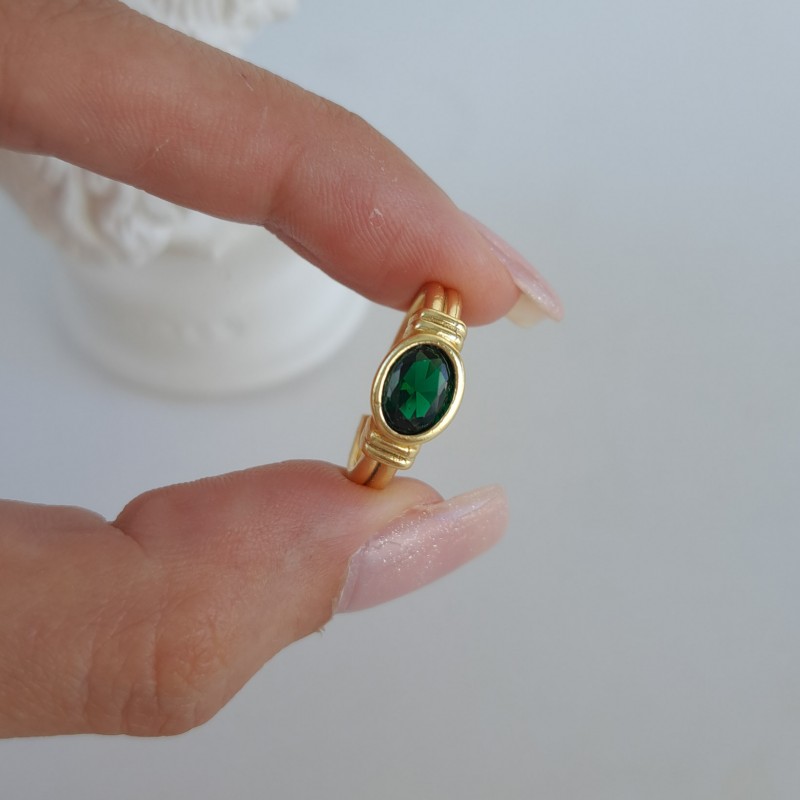انگشتر بیضی سبز (اروپایی)